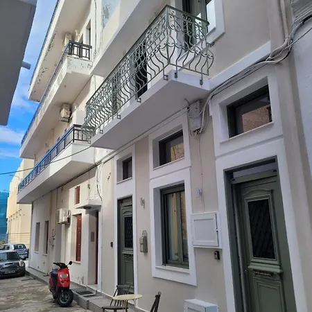 Center Karpathos Town (Pigadia)